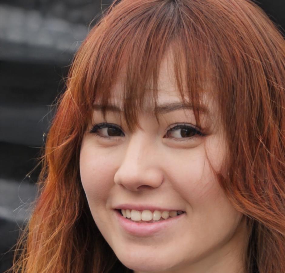 Elif Yılmaz - Kurucu ve Baş Tasarımcı